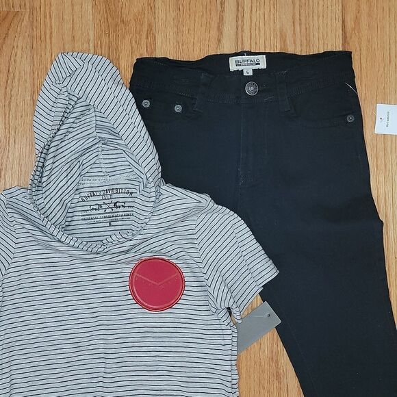 New Buffalo David Bitton 2 Piece Outfit ~ Hooded Knit Top & Jogger Jeans Size 6 - Picture 4 of 7